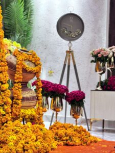 stage decor, stages designers, intimate house decor, thematic decor and setup