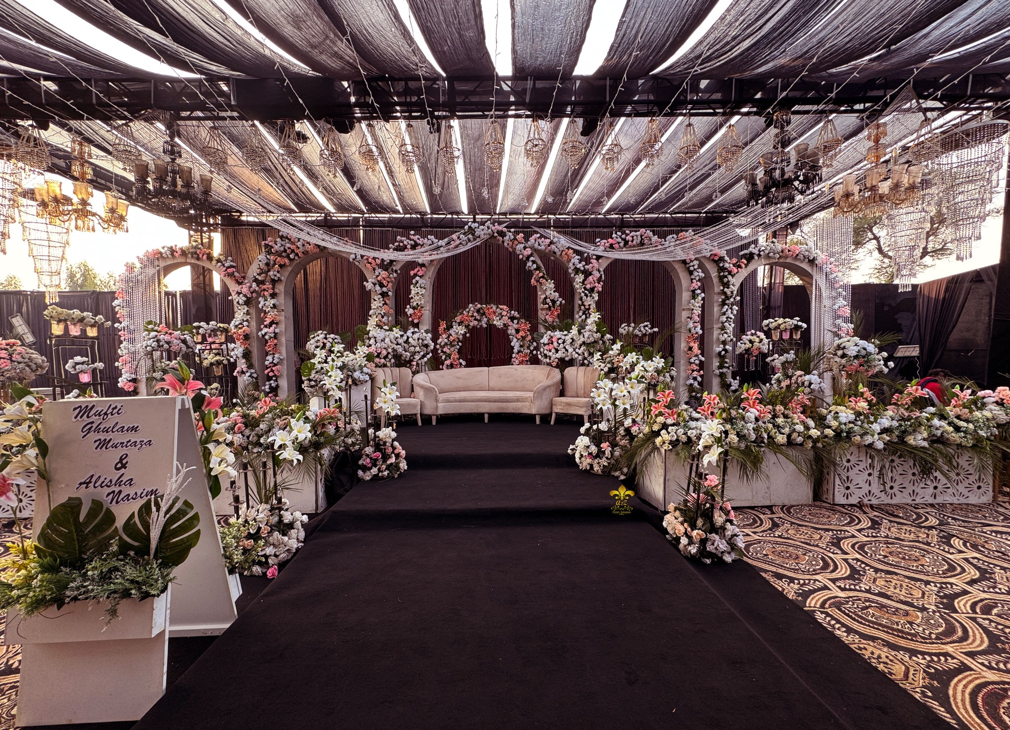 grand stage, walima floral stage decor, wedding management company, caterers