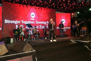 stage performance, entertainment, singer, live performance