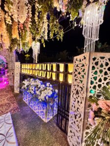 entrance decor, wedding management, a2z events solutions, standing chandeliers