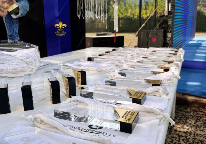 price distribution, award ceremony, employees appreciation, company event
