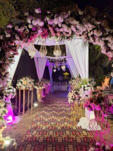 entrance decor, hanging chandeliers, arabian gazebo, floral area decor