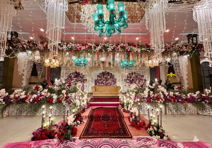 shendi decor, floral backdrop, stages designers, stage decor