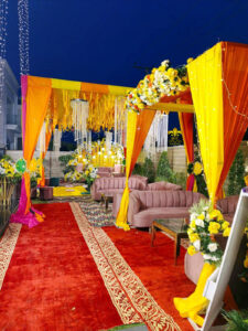 intimate-wedding outdoor event, mehndi decor, wedding planners, summer season