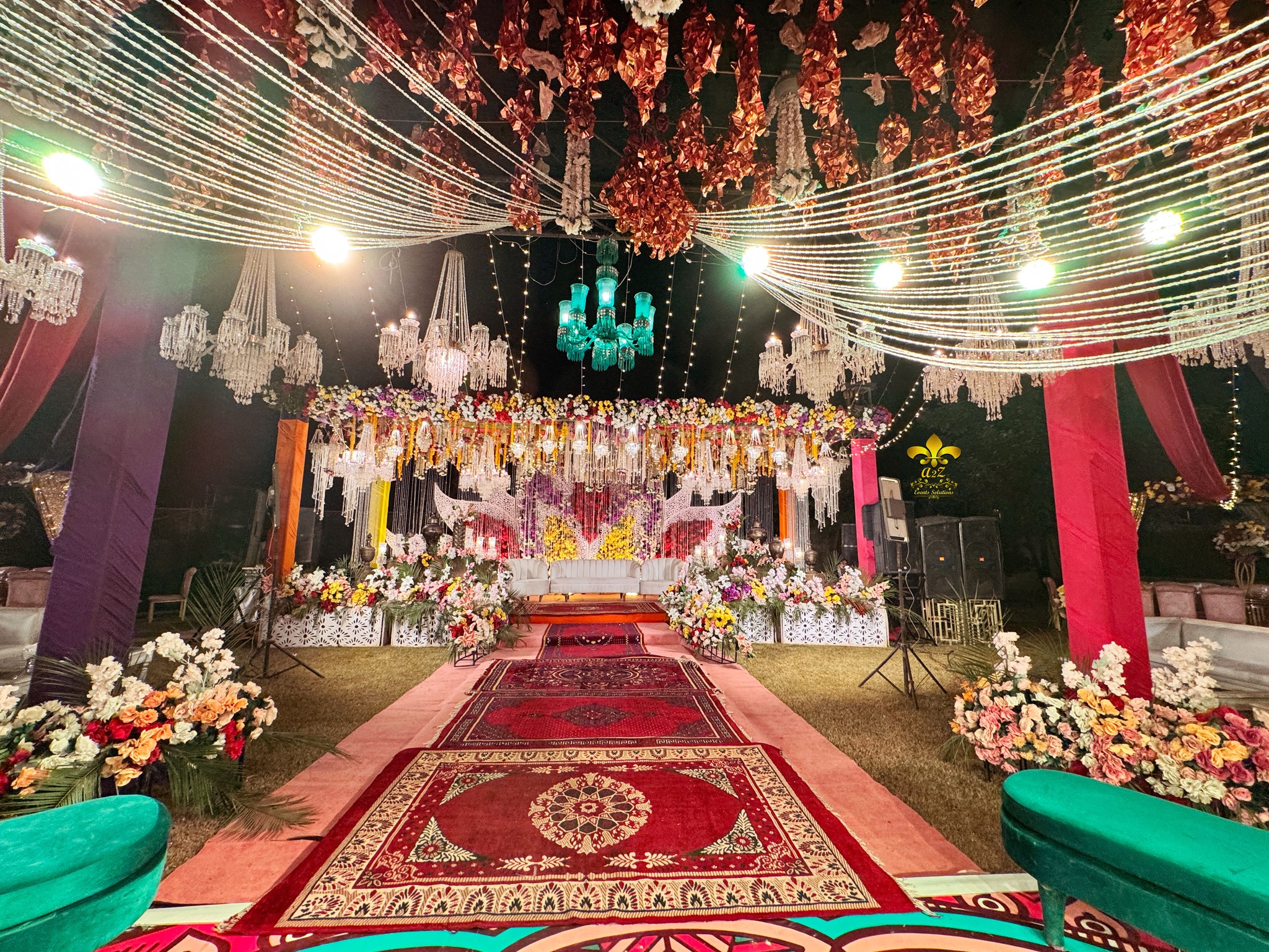 wedding stage, stages designers, stage backdrop, floral stage
