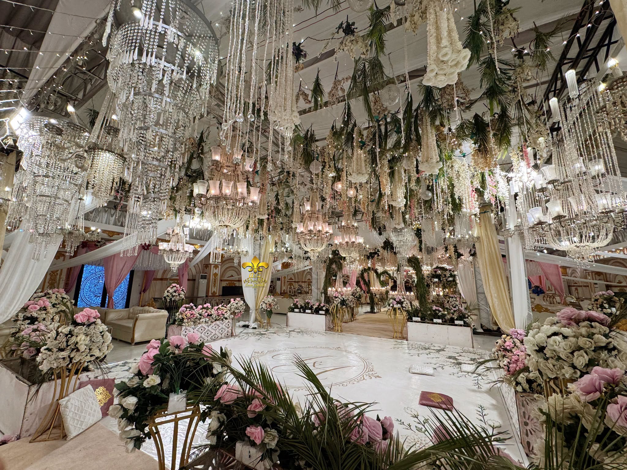 hanging garden, dance floor, thematic draping, western decor