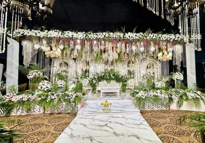 grand stage, wedding stage, stages designers, stage setup