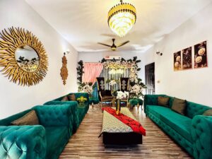 home-event intimate wedding, engagement, minimal decor, wedding management