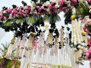 floral decorators, outdoor event, daytime setup, event designers