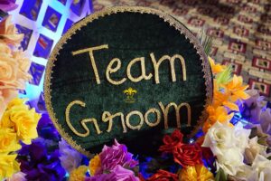 customized props, events management
