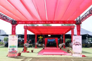 entrance setup, carpeted walkway