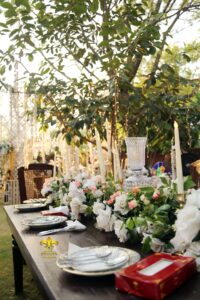 head table, candles setup